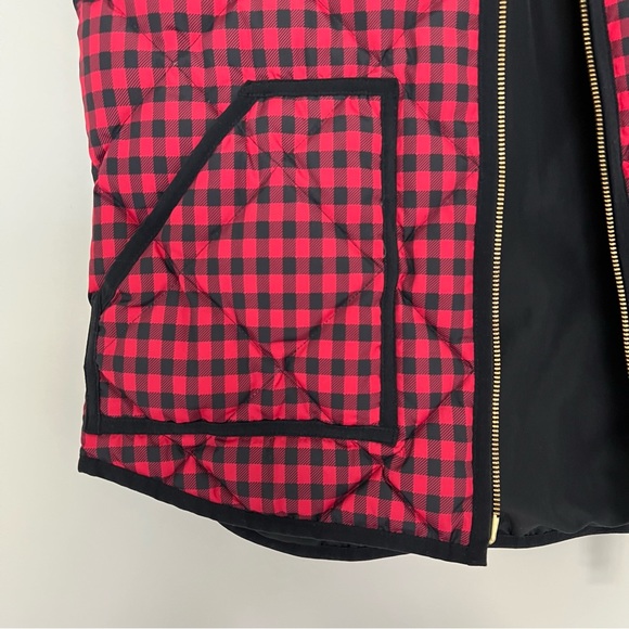 JCREW‎ Factory Quilted Gingham Puffer Vest, Red & Black, M - Picture 3 of 6
